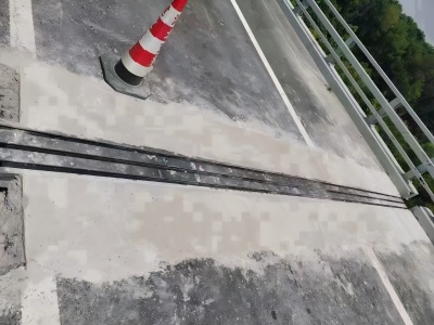 正定伸缩缝更换后浇筑材料快速结构修补料速砼的产品特点及施工流程​